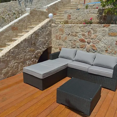 Vakantiehuis Nautilus-bay Steinhaus Im Dorf Von Fuer 2-7 Personen, 3 Schlafzimmer Zavala