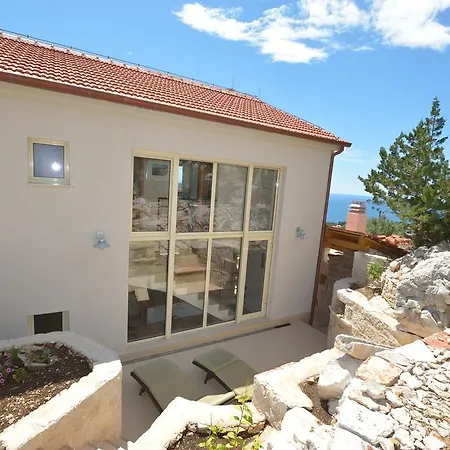 Nautilus-bay Steinhaus Im Dorf Von Fuer 2-7 Personen, 3 Schlafzimmer Zavala