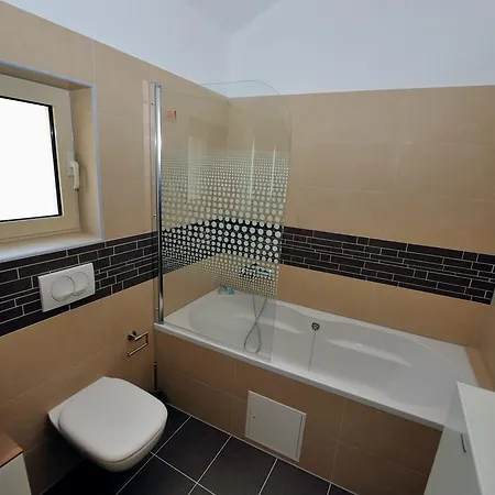 Σπίτι διακοπών Nautilus-bay Steinhaus Im Dorf Von Fuer 2-7 Personen, 3 Schlafzimmer Zavala