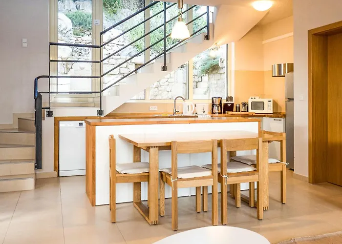 Nautilus-Bay Steinhaus Im Dorf Von Zavala Fuer 2-7 Personen, 3 Schlafzimmer