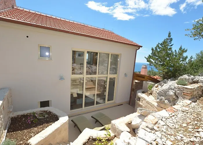 Nautilus-Bay Steinhaus Im Dorf Von Zavala Fuer 2-7 Personen, 3 Schlafzimmer Zavala